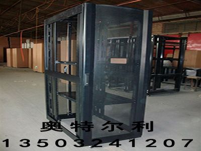 機(jī)柜解決電器散熱問題